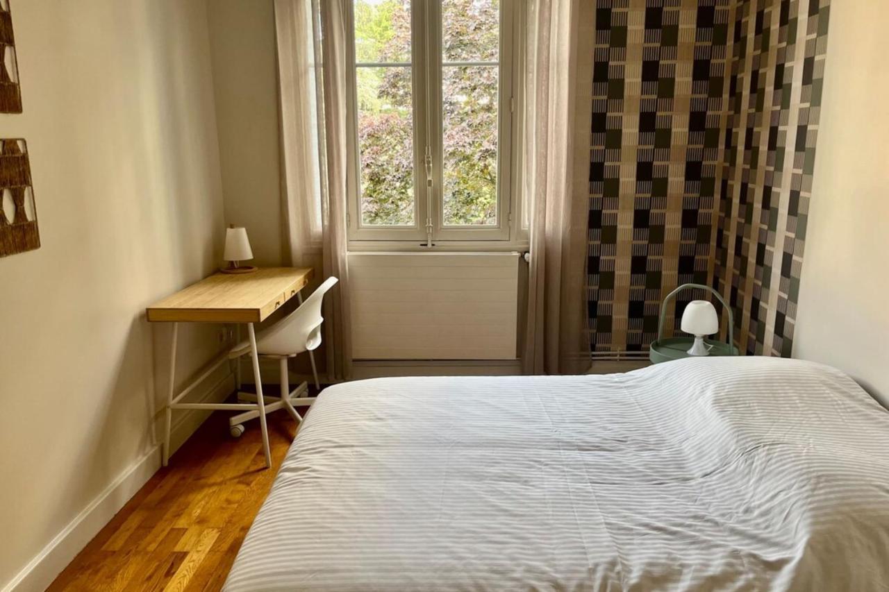 Le Perralieres Charmant 2 Chambres Metro Flachet Villeurbanne Luaran gambar